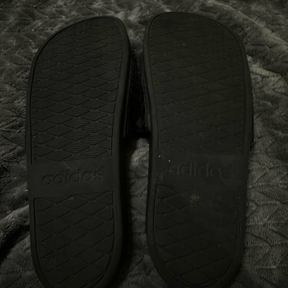 Adidas, subtle animal print slides - Picture 3 of 3